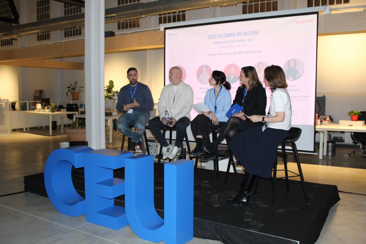 La Universitat impulsa el primer CEU Alumni InHouse a Summa Branding